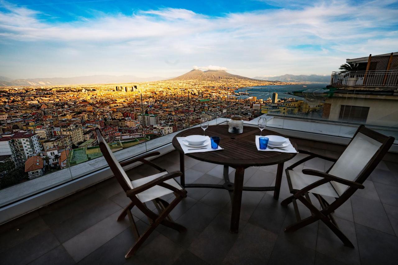 Terrazza Manu - Loft Suspended Over The City-Vomero نابولي المظهر الخارجي الصورة