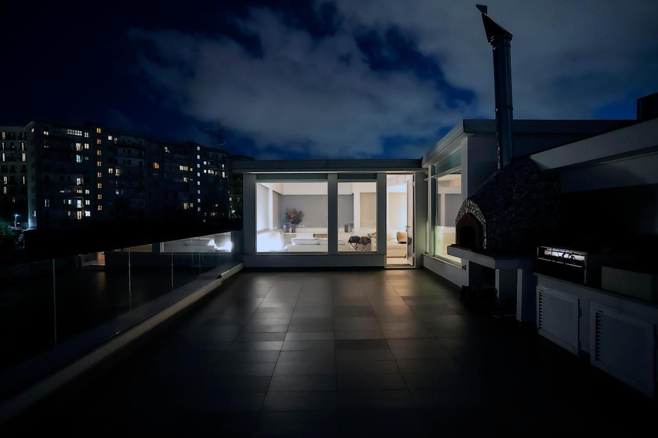 Terrazza Manu - Loft Suspended Over The City-Vomero نابولي المظهر الخارجي الصورة